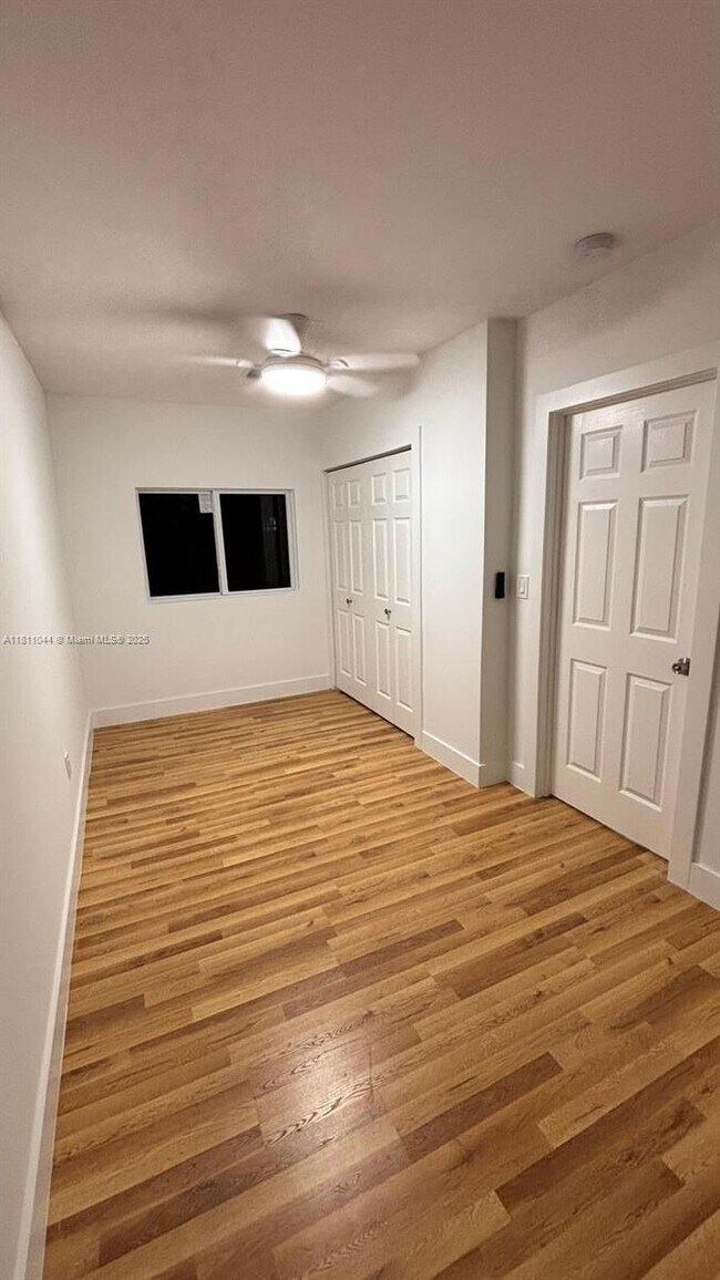 Building Photo - 4147 NW 23rd Ct