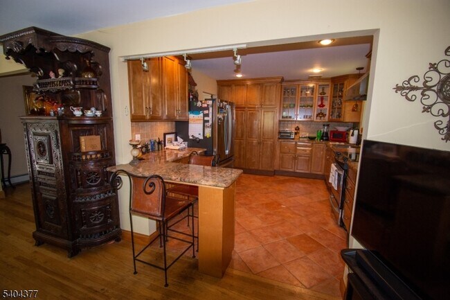 Building Photo - 29 Walker Dr