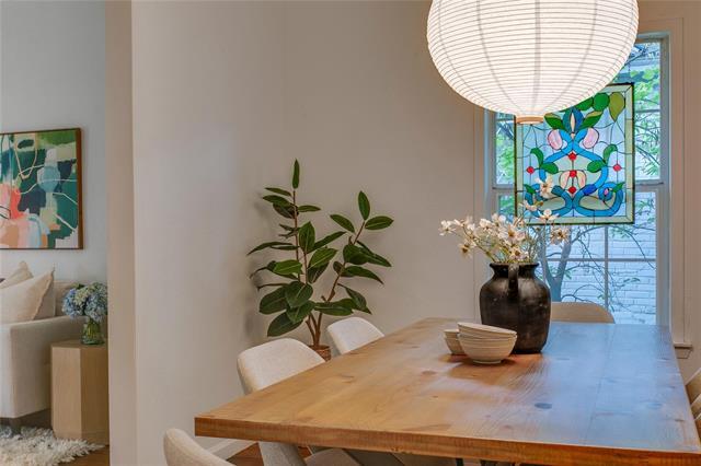 Building Photo - 716 S Rosemont Ave