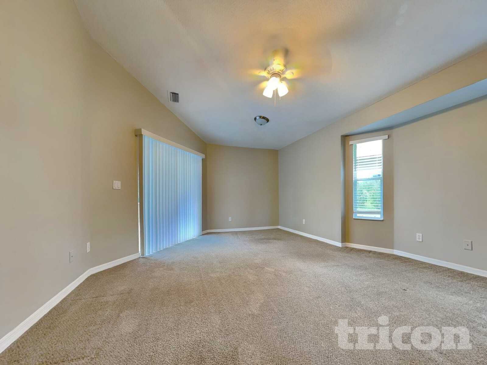 Building Photo - 1748 Pembrooke Way