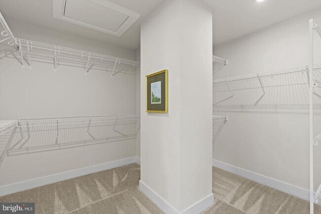 Building Photo - 1791 Cherry Birch St