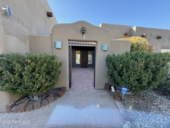Building Photo - 4493 Hornet Dr