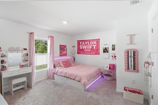 Building Photo - 8361 N Elkcam Blvd