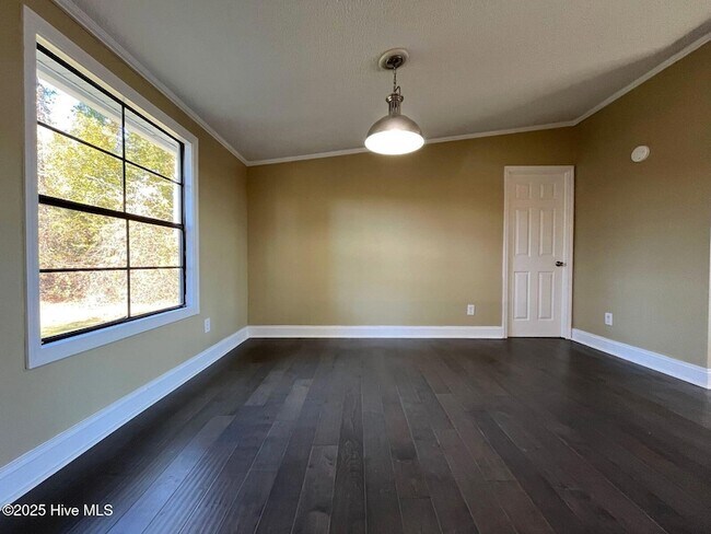 Building Photo - 188 Shady Grove Rd