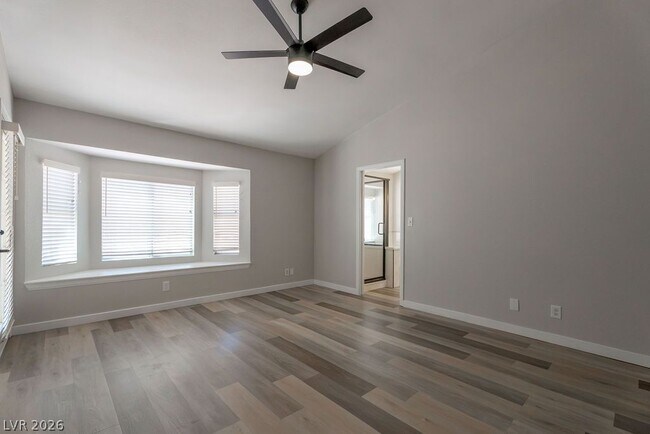 Building Photo - 1735 Navarre Ln