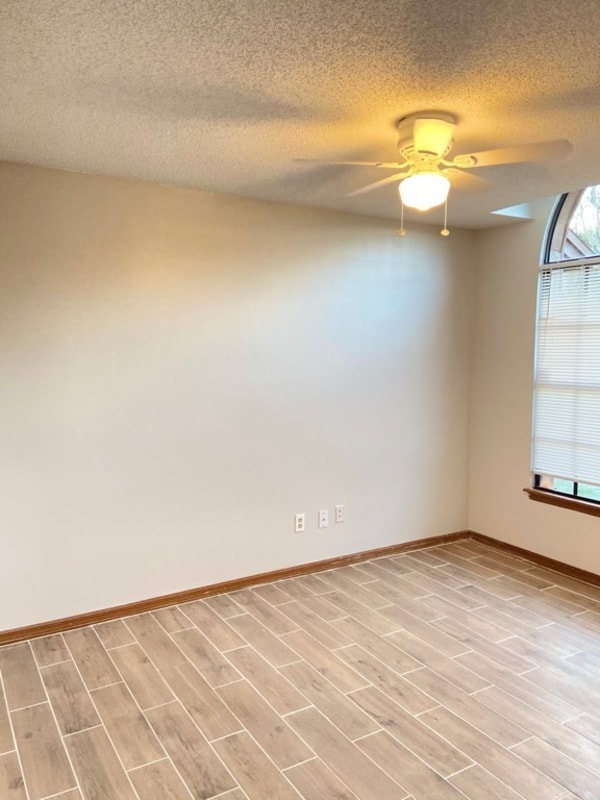 Building Photo - 4330 Cobble Stone Ct