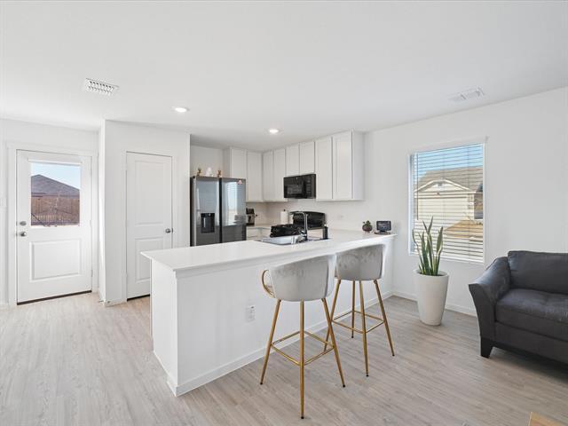 Building Photo - 15133 Hacienda Post Trl