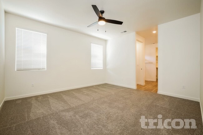 Building Photo - 2454 Snowbrush Ct