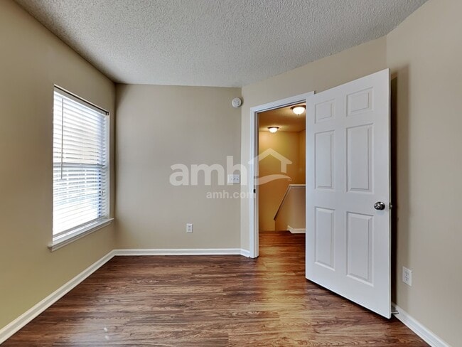 Building Photo - 111 Kilpatrick Ct