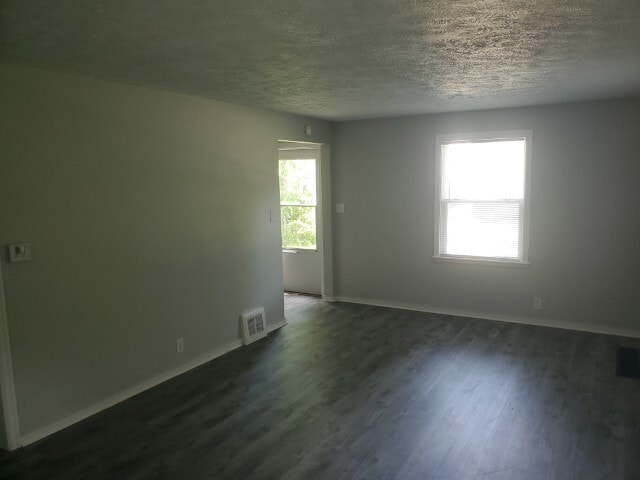 Building Photo - 1329 N Meade St