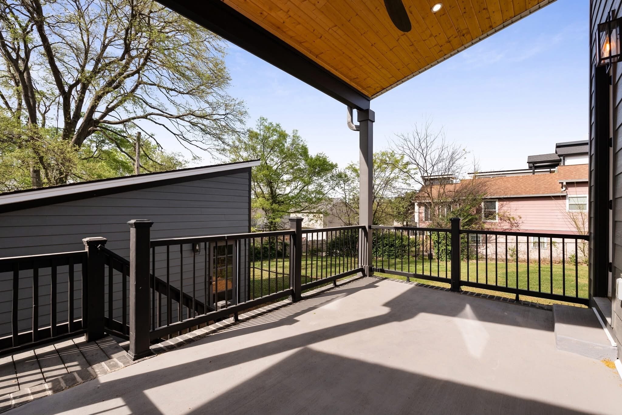 Building Photo - 151 Fain St