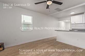 Building Photo - 1647 W Garfield St