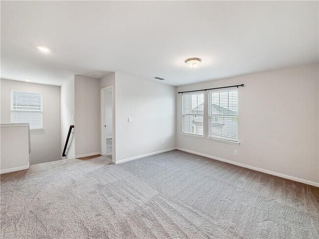 Building Photo - 5836 Hackberry Ln