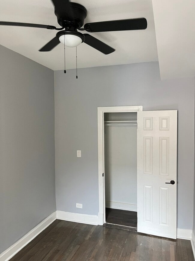 Building Photo - 3821 W Fillmore St