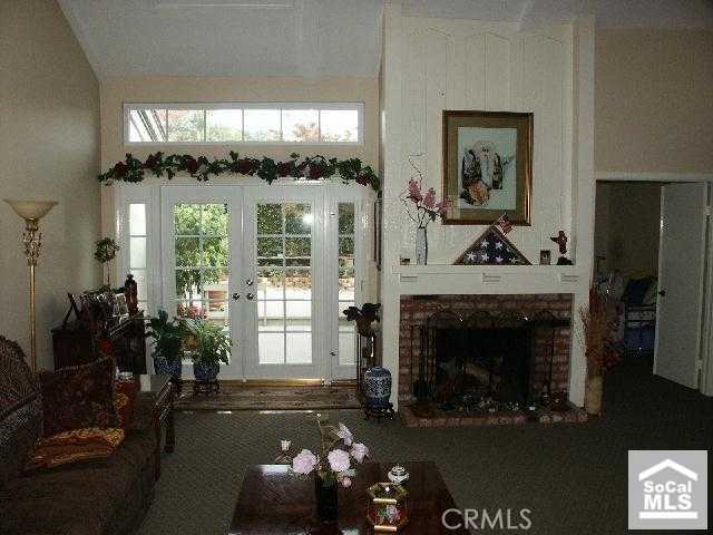 Building Photo - 1041 Regis Way
