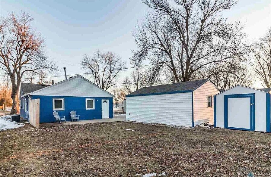 Primary Photo - 2713 W Bailey St