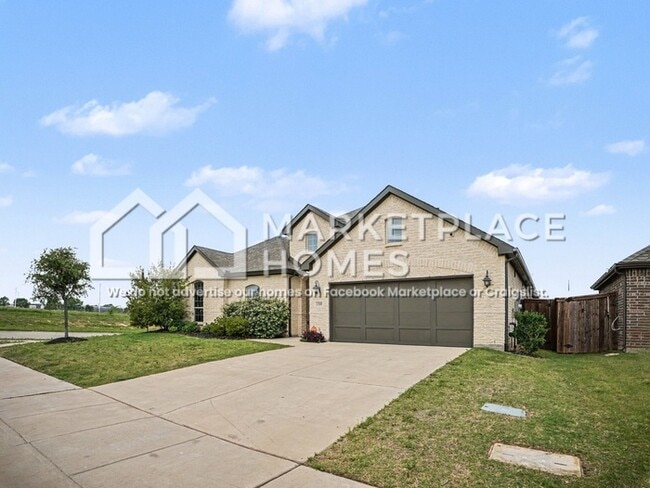 Building Photo - 1208 Mnr Crk Wy