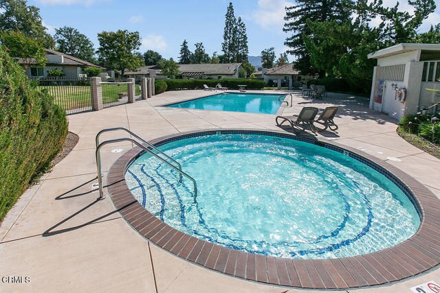 Building Photo - 1129 Glenbridge Cir