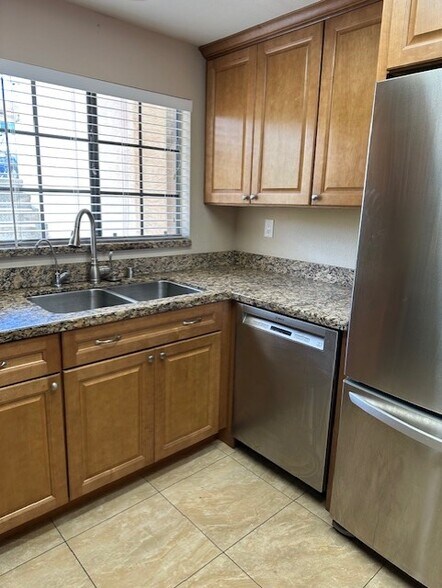 Building Photo - 2812 Newcastle Way