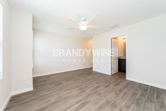 Building Photo - 453 Terabithia Wy