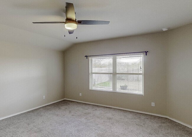 Building Photo - Beautiful 3 Bedroom Home in Voss Farms—Open Floor Plan & Great Outdoor Space!