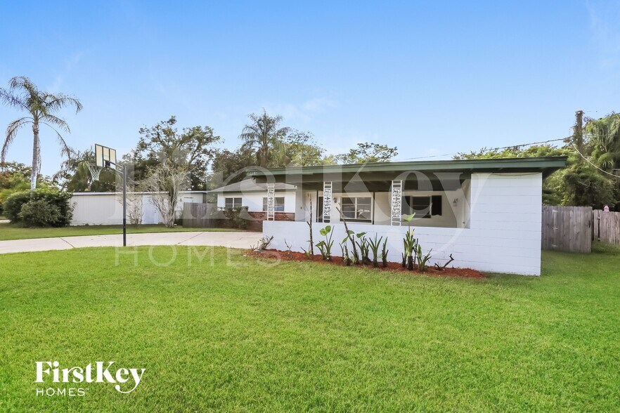 Building Photo - 1381 Viburnum Ln