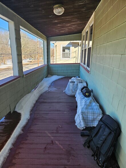 Building Photo - 66 California St