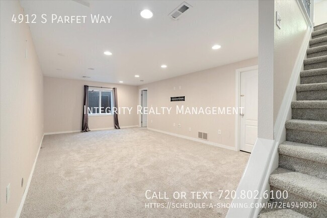 Building Photo - 4912 S Parfet Way