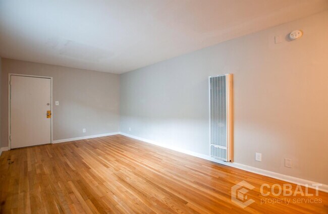 Building Photo - 773 Greenwood Ave NE