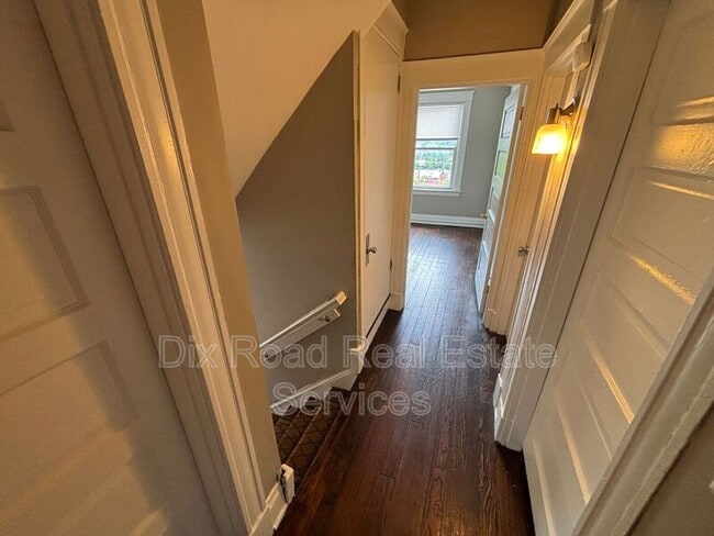 Building Photo - 2215 Mcgregor Pl