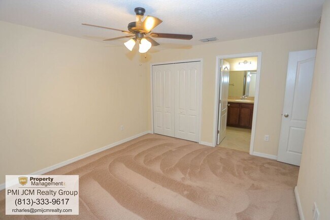Building Photo - Move-In Special Captivating Lakeland Rental