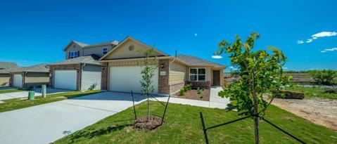 Building Photo - 15214 Pandion Dr