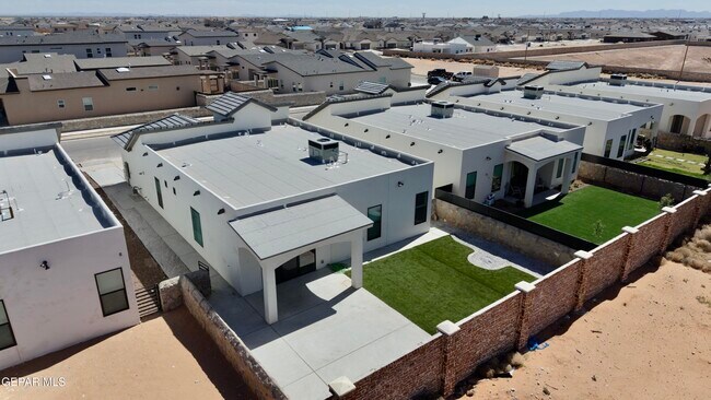 Building Photo - 15313 PROMISE