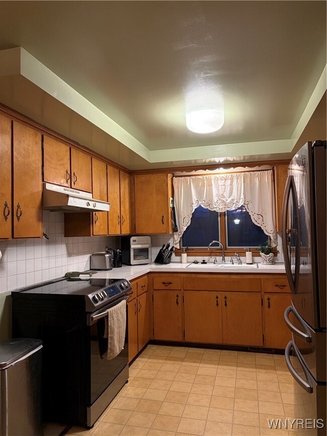 Building Photo - 40 Sweetwood Dr N