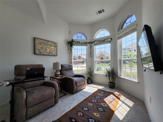 Building Photo - 472 Algaroba Loop