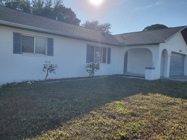 Building Photo - 1436 SE 33rd Terrace