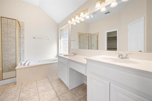 Building Photo - 4136 Greenfield Dr