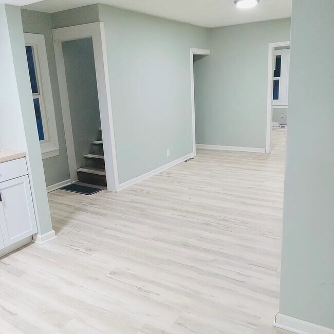 Building Photo - 5023 State Route 132