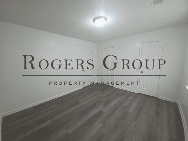 Building Photo - #450 - 228-230 Wilmington Ave Duplex