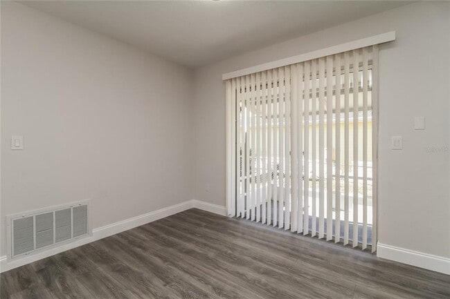 Building Photo - 820 N Florida Ave