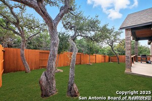 Building Photo - 914 Gyngell Ln