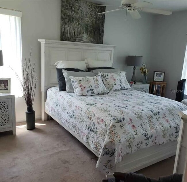 Primary Photo - 924 S Pine Ridge Cir