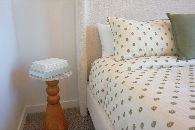 Building Photo - 5553 E Bollo St