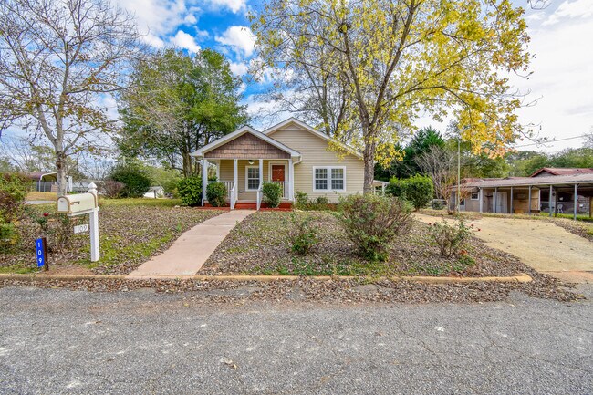 Building Photo - 109 11th Ave