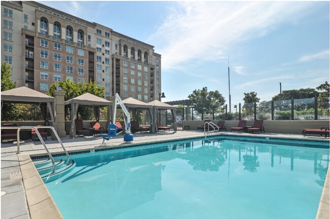 Building Photo - 1375 Lick Ave