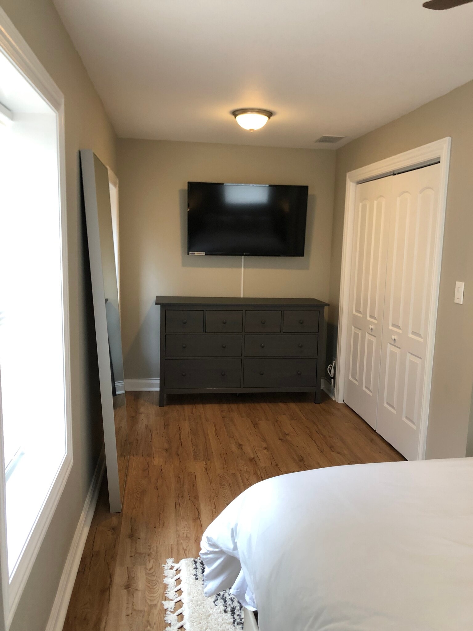 Building Photo - 9425 S Indiana Ave