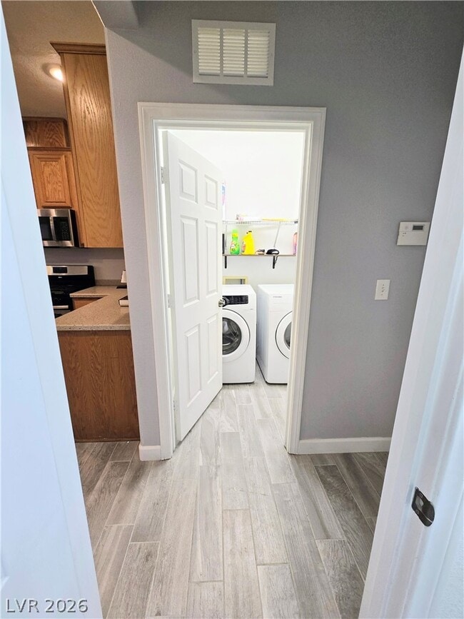 Building Photo - 9309 Night Mesa St