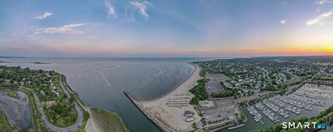 Building Photo - 131 Beach Rd