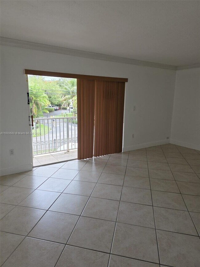 Building Photo - 8475 SW 94th St
