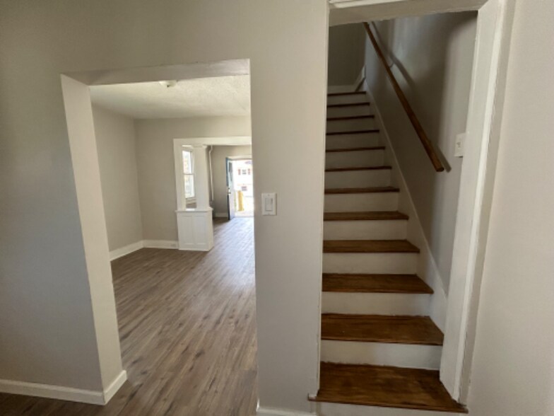 Building Photo - 1767 McDonough Ave